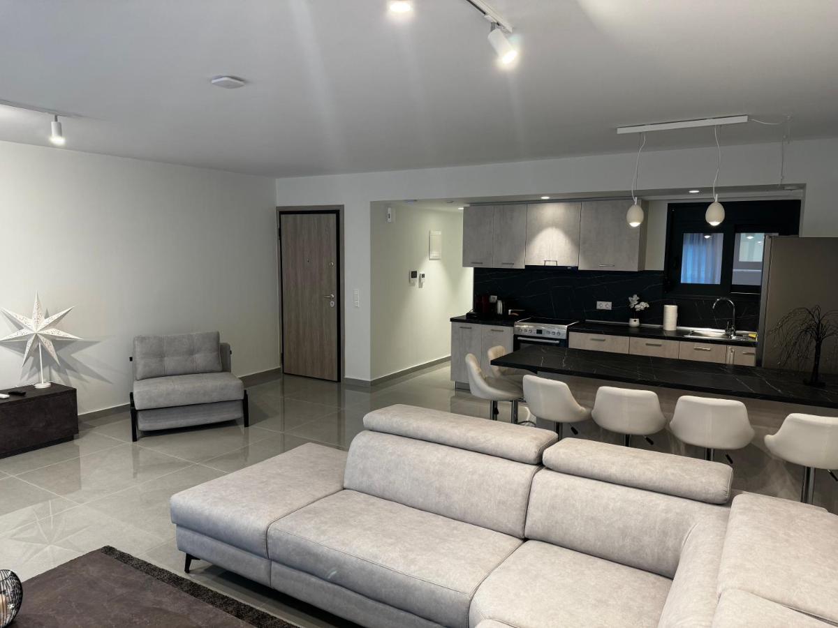 Icon Urban Living Trikala Bed & Breakfast Dış mekan fotoğraf