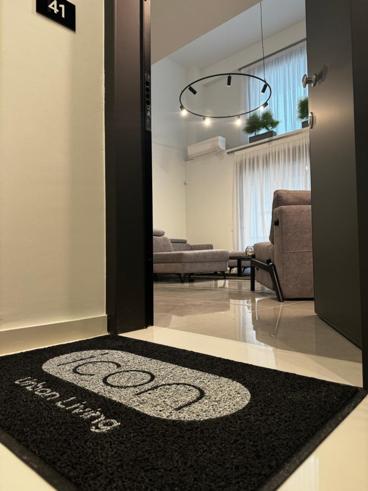 Icon Urban Living Trikala Bed & Breakfast Dış mekan fotoğraf