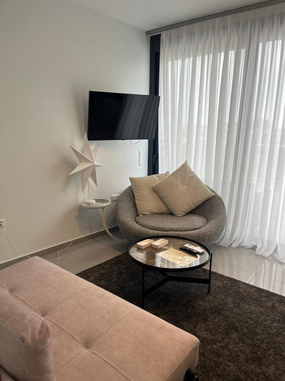 Icon Urban Living Trikala Bed & Breakfast Dış mekan fotoğraf